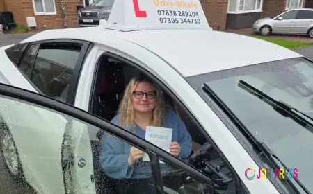 Build Confidence Behind the Wheel with Automatic Driving Lessons in Worcester Park