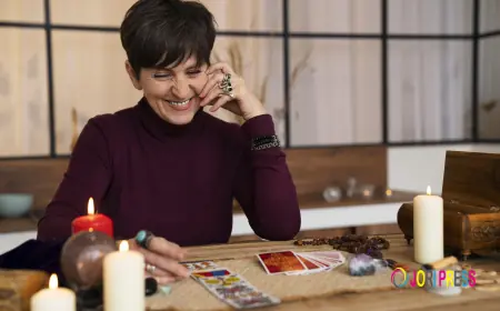 How Talking to an Online Astrologer Can Transform Your Life Fast