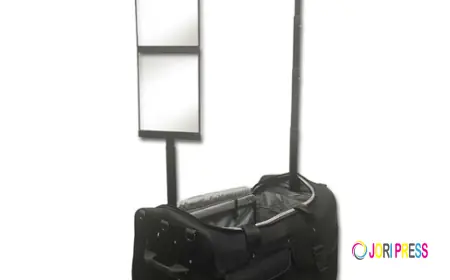 Shop Folding Hanging Mirror in Dubai - Glam Groove