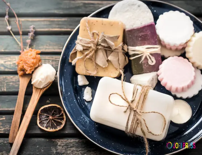 Melt and Pour Soap Base Online & Soap Making Kit: Complete Guide for Easy Soap Production