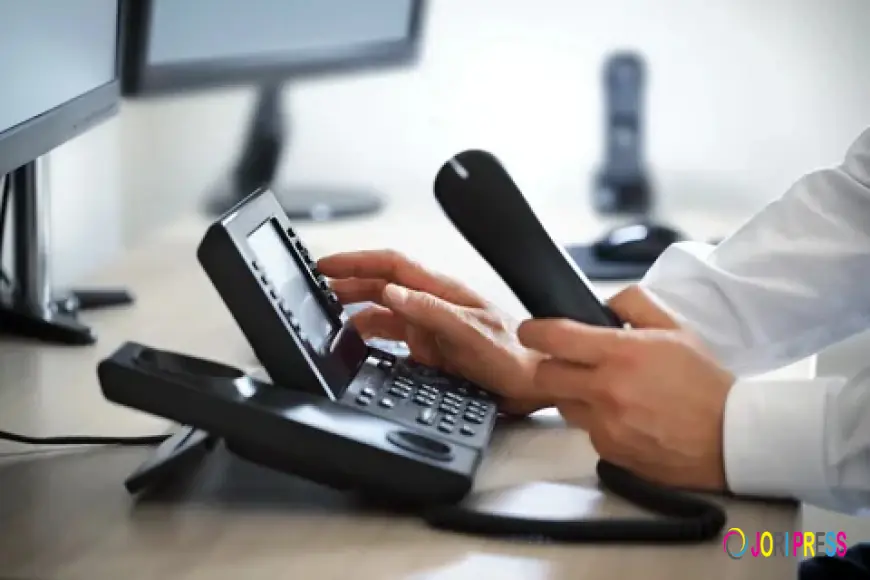 Is a PBX Business Phone System Right for  Small or Mid-Sized Canadian Companies?