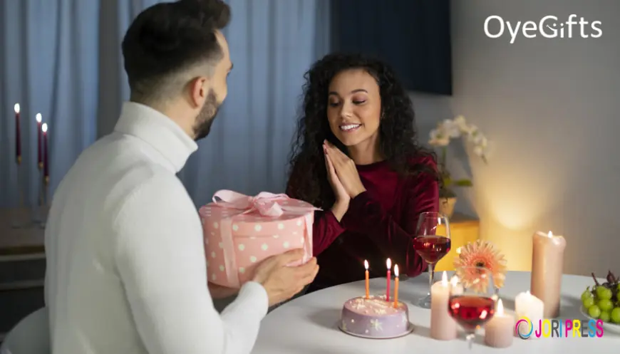 Top 5 Unique & Trendy Gifts for Girlfriend to Impress Her Instantly