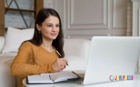 Best Online BBA Programs Leading to Top Online MBA Courses in India