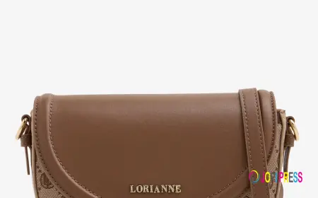 How to Choose the Perfect Women’s Leather Tote Bag