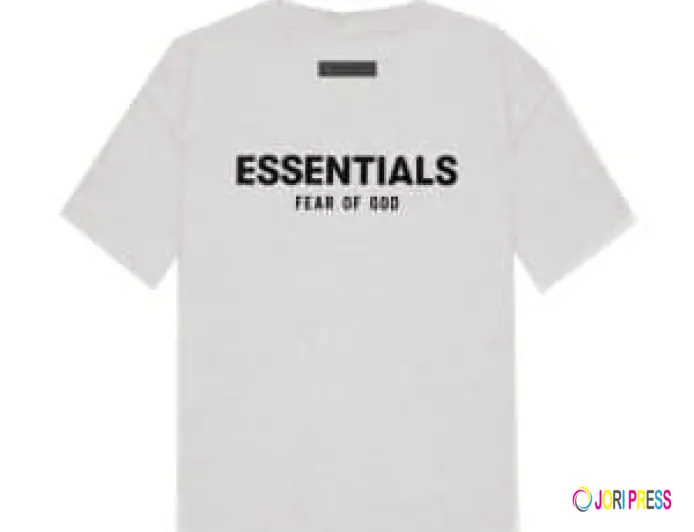 Why Essential UK Clothing is Trending in 2025: Comfort, Style, and Streetwear Evolution