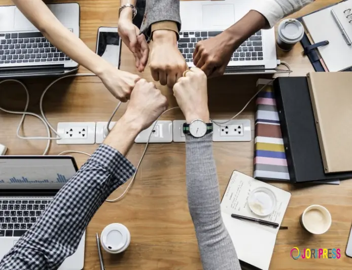 Top Benefits of Software Development Outsourcing for Modern Businesses