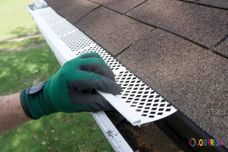 Why Are Gutter Guard Experts in Burleson, TX, Important for Your Home?