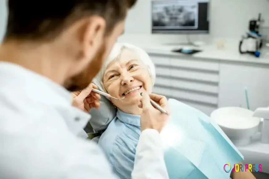 What Challenges Does Geriatric Dentistry Address?