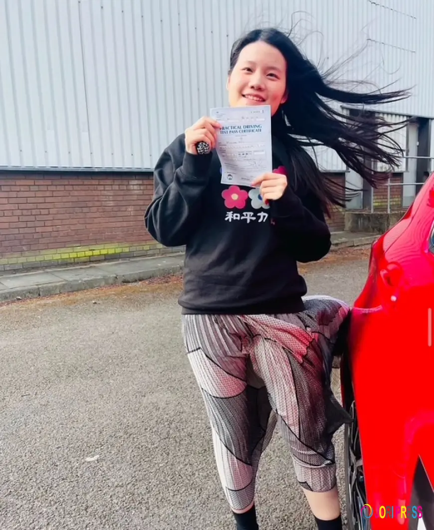 Master the Road Again: Refresher Driving Lessons in Leamington Now Available