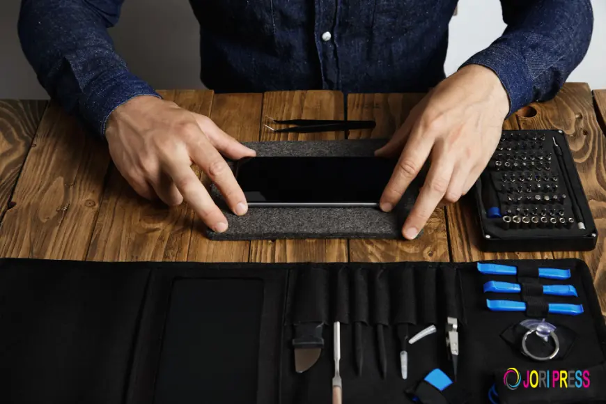 URPhone Store Helps Residents Stay Connected With Quality Cell Phone Repair in Orlando