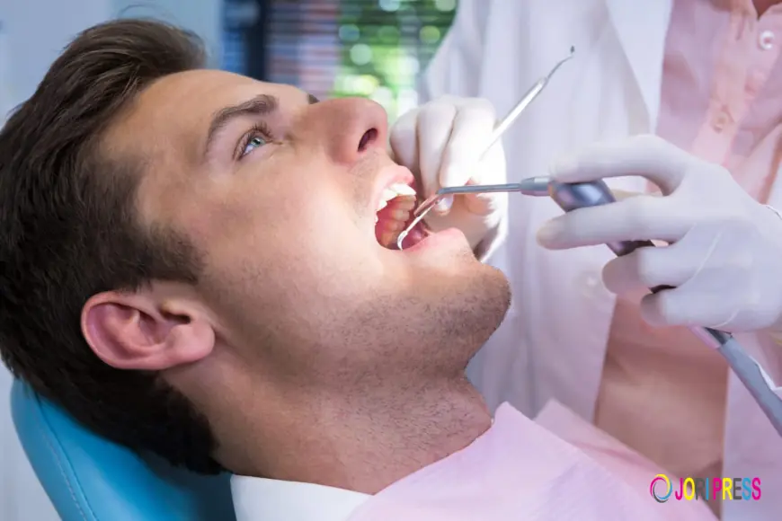 Best Dental Implants in Oman for Healthy and Confident Smiles
