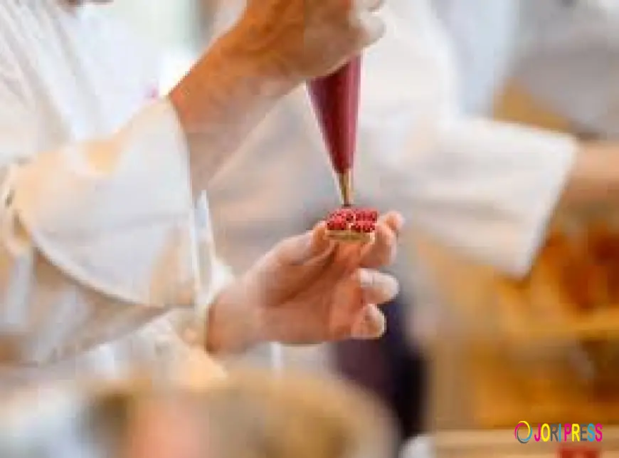 Why Are High-End Clients Booking a Private Chef for Birthday Dinner in Santa Cruz for Milestone Celebrations?