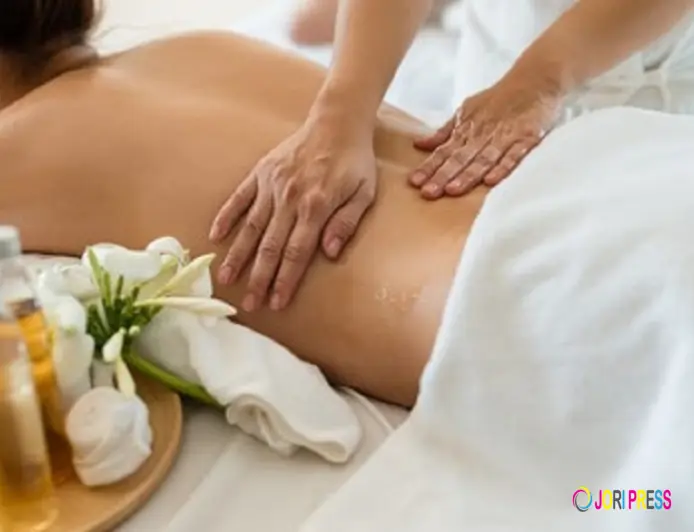 Beat the Stress with Professional Relaxing Massage in London From A&M Health Clinic