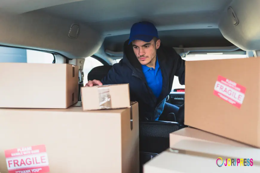 2Men2Vans Launches Premium Moving Boxes Delivery Service Across Dublin