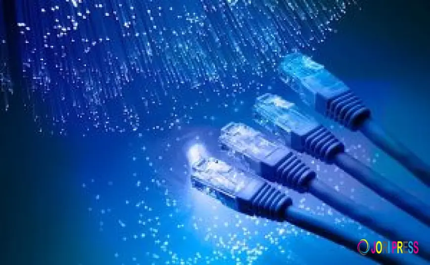 How Does Fiber Optic Internet Support Remote and Hybrid Work?