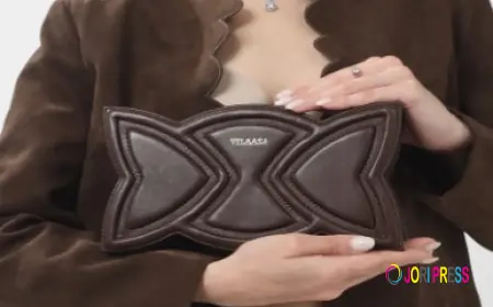 Tulip Brown Leather Clutch Bag for Women – A Perfect Blend of Style and Practicality