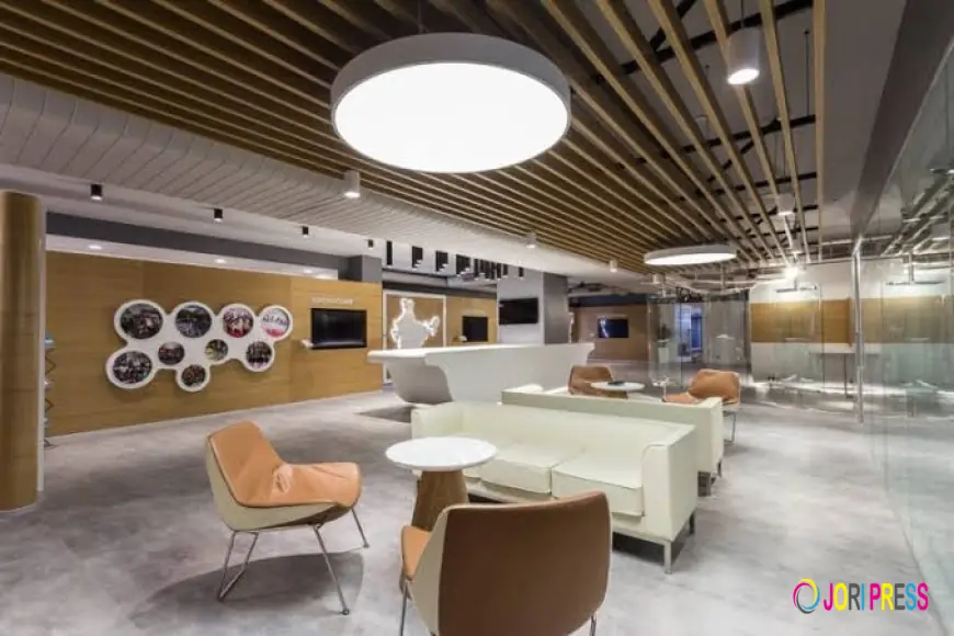 Premium Office Interior Designer in Noida Sets New Standards for Modern and Productive Workspaces