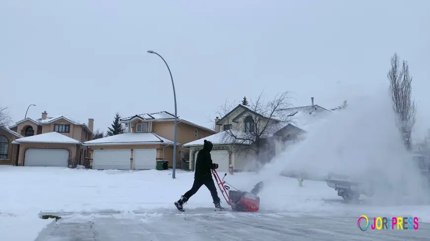 Driveway Snow Removal Chilliwack: The Snow Problem a Quick Shovel Will Not Solve