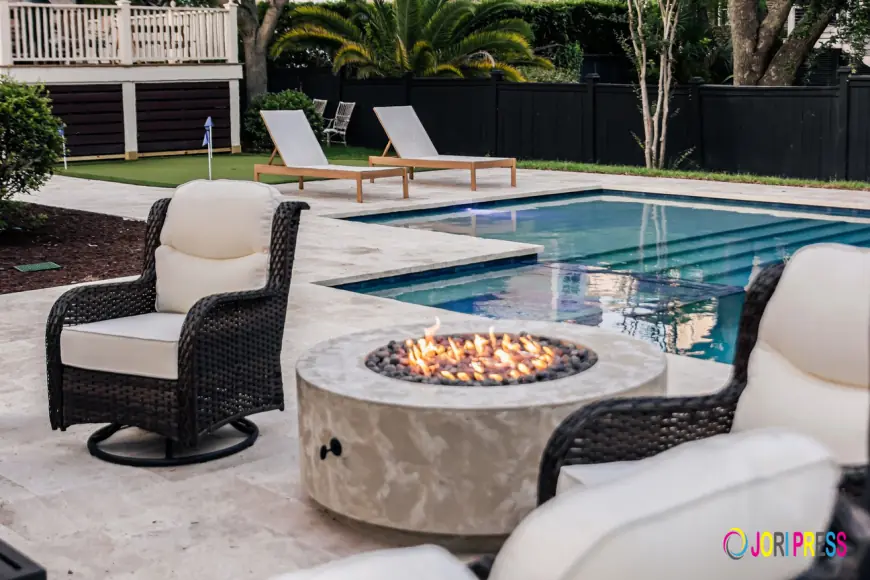Professional Swimming Pool Builders for Custom Pool Installation in Charleston, SC