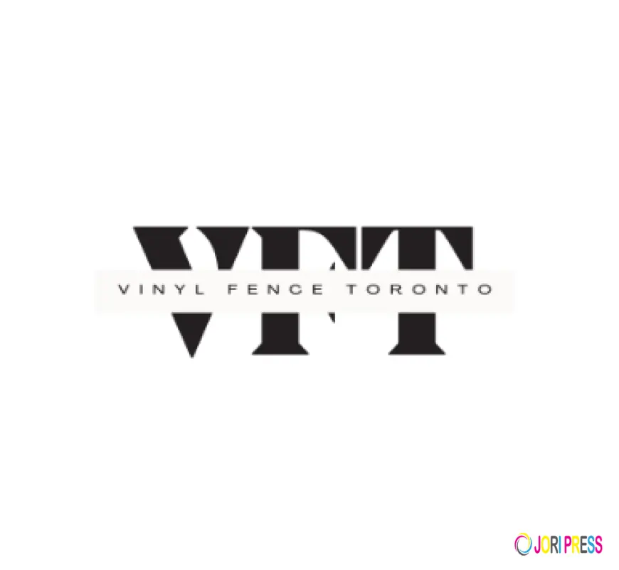Expert Vinyl Fence Contractors in Toronto for Homes