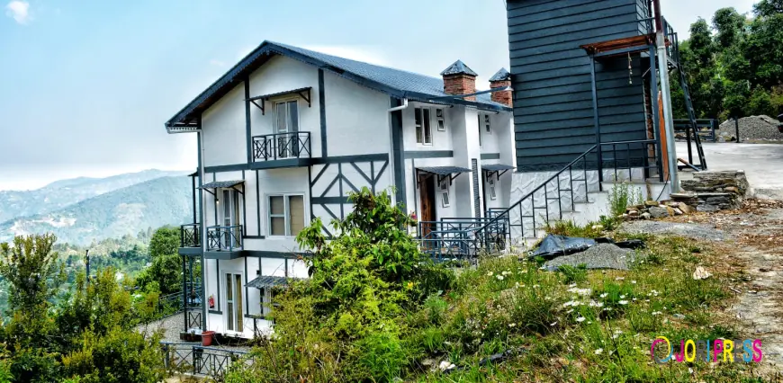 Luxury Homestays in Mukteshwar for a Comfortable Experience!