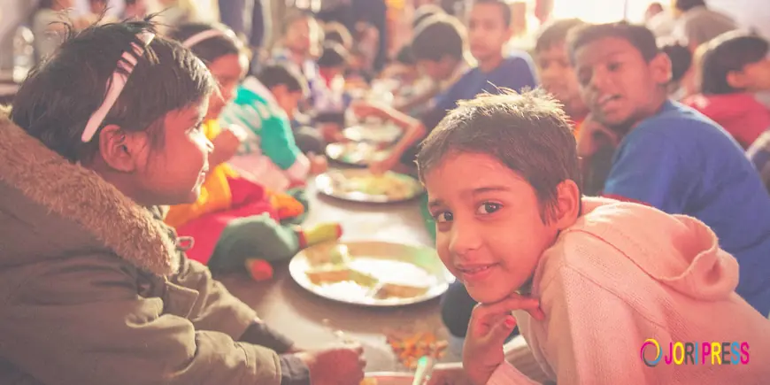 Food Donation with Surman Sansthan | Contact Us for Donation