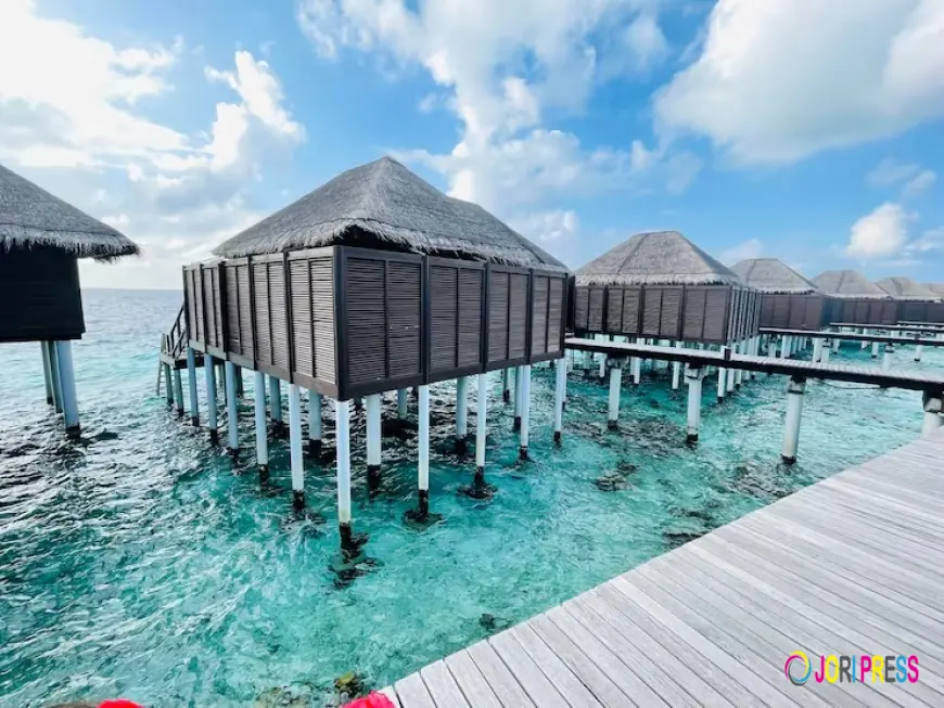 Maldives Honeymoon Luxury Stays: A Complete Guide to Romantic Island Escapes