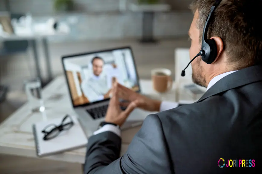 Outsourcing Virtual Assistants: Scale Your Business with Assuretrac’s Expert Support