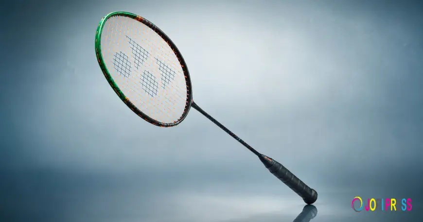 Head-Heavy vs Head-Light Badminton Rackets: Which Should You Choose?