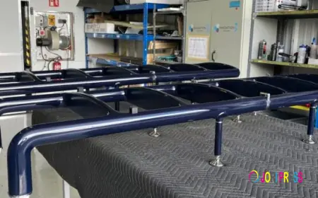 Carbon Fibre Side Boarding Solutions Change How Crews and Guests Move Between Water, Dock, and Deck