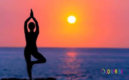 100 Hour Yoga TTC in Rishikesh: An Immersive Learning Experience