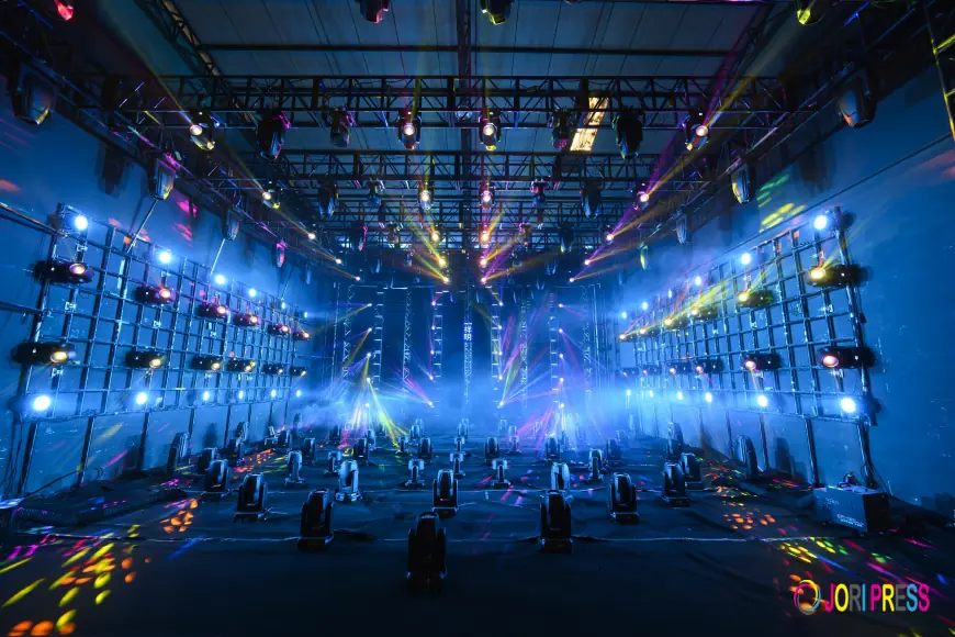 Who Makes the Best Stage Lights in China: An Industry Analysis