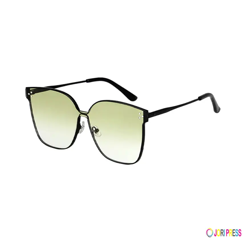 Yanieyewear Nylon Lens Sunglasses for Comfortable Vision