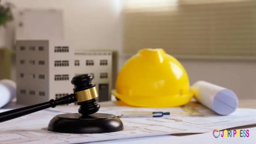 How Construction Lawyers Handle Delays and Cost Overruns in Dubai