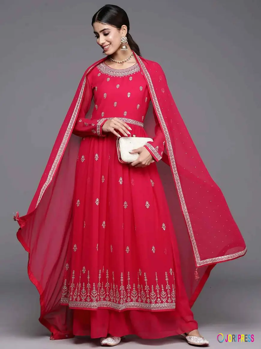 Latest Party Wear Kurta Set Styles for Women to Elevate Look