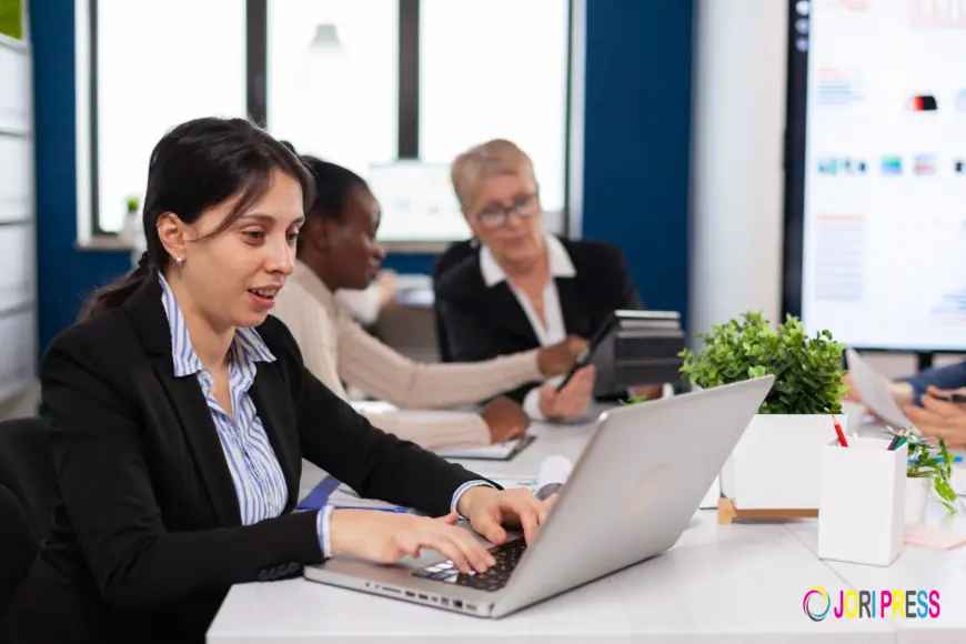 How to Achieve Meaningful Career Growth in Your Mid-Career