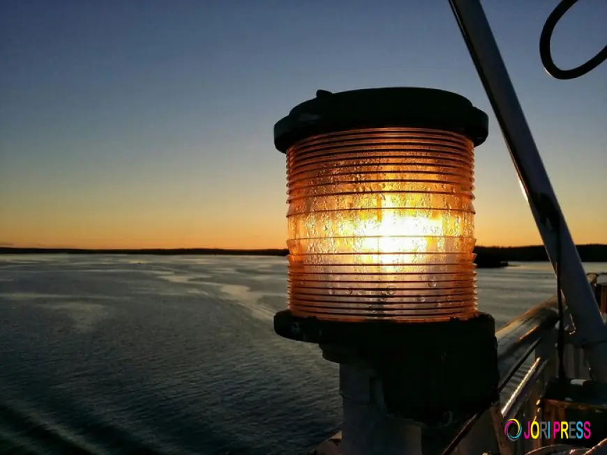 CR Control Systems Inc Expands Specialized Services for Marine Lighting Industry