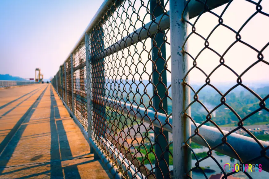 Dan Home Construction Brings Practical Chain Link Fencing Solutions to Property Owners