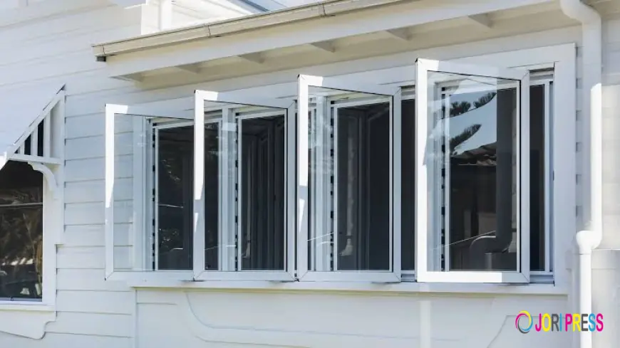 Casement Windows: Benefits, Costs & Replacement Guide for Toledo Homeowners