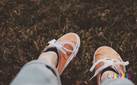 Orthotic Shoes for Diabetic Foot Care: What to Look For