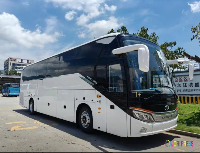 How to Plan Comfortable Group Transportation in Dubai
