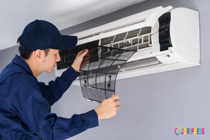 Split System vs Ducted Air Conditioning: A Detailed Guide to Choosing the Best Option for Your Home