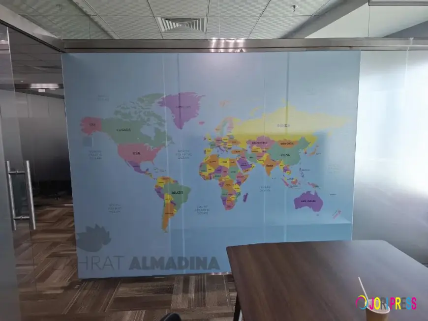 How One Way Stickers Turn Ordinary Windows Into Powerful Branding Spaces