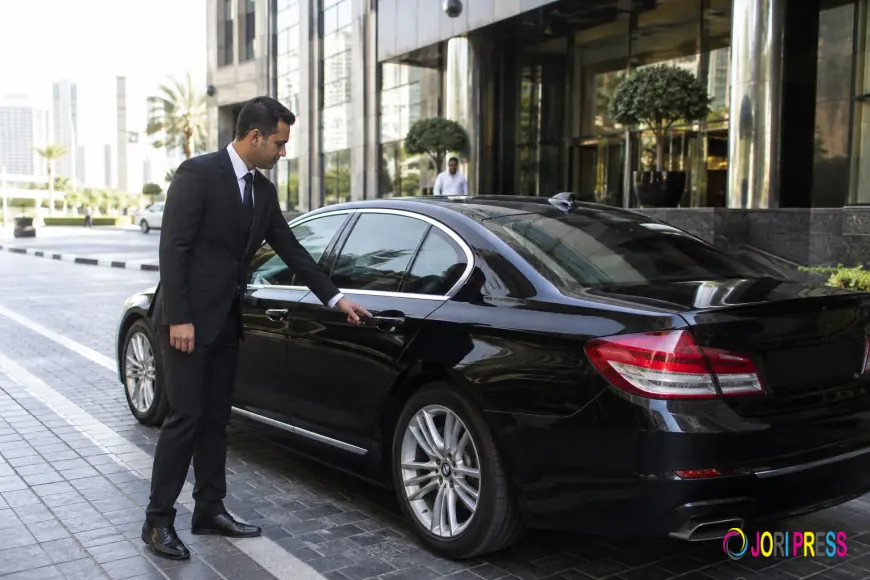 Why More Travelers Are Ditching Taxis for Private Drivers in Dubai — and What It Actually Costs