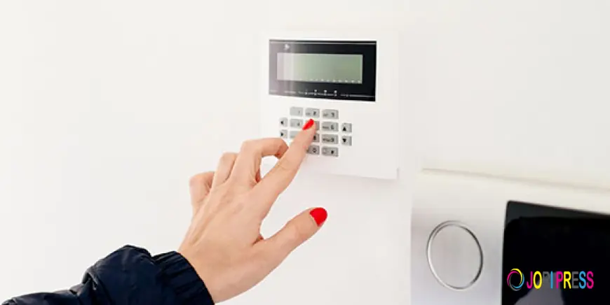 Monitored Alarm Systems Melbourne: Get Professional Security Monitoring Anytime