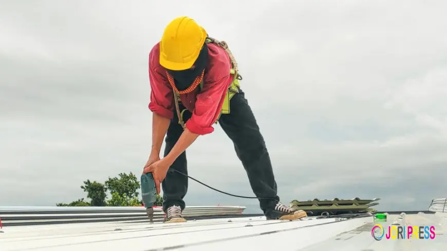 Elevating Your Melbourne Business: Why High-Performance Commercial Roofing is a Must