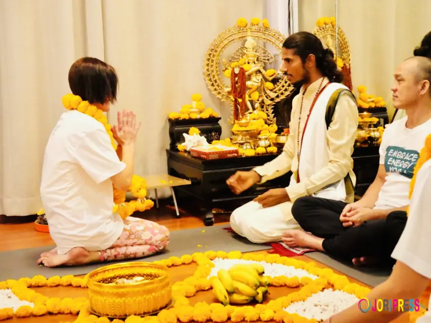 How to Choose the Best Yoga Teacher Training Course in Bangkok, Thailand for Your Career Growth