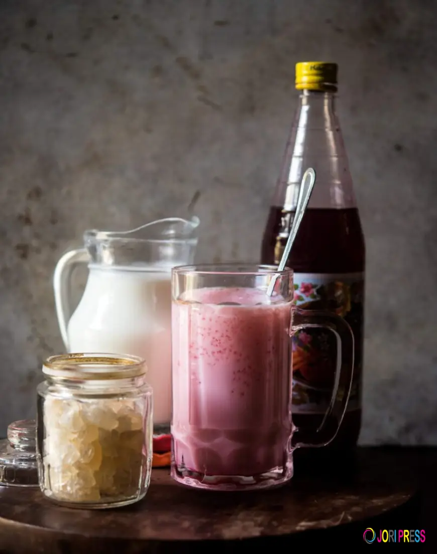 Smoothie Recipes: What’s the Secret Ingredient That Could Make Your Morning Blend Irresistibly Delicious?